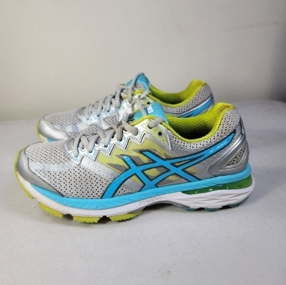 ASICS WOMEN'S GT-2000 V4  Running Shoes Size 7.5